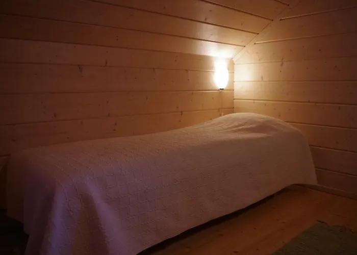 Topin Tuvat * Oravisalo